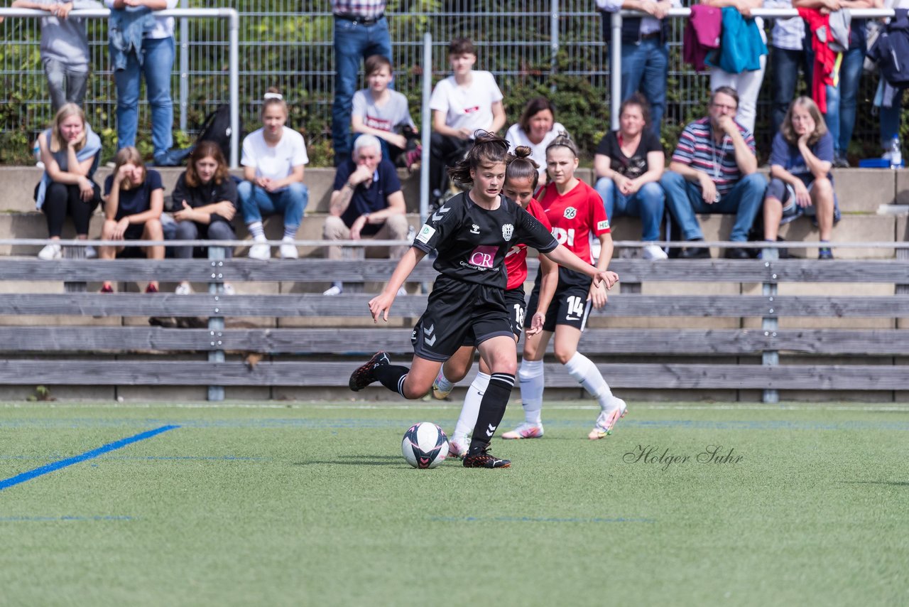 Bild 69 - wBJ Harburger TB - Hannover 96 : Ergebnis: 2:2